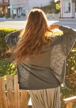 Deals 🔔 FP Movement One Up Long Sleeve Top 🎁 6 Deals 🔔 FP Movement One Up Long Sleeve Top 🎁 -Free People Sales Belk 1521